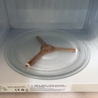 Oven Microwave 20L Laris Manis Tersedia 700W Model Meja Kecil untuk Rumah Tangga Dapur dengan Piring Putar Kaca MMW50S-1-ZX