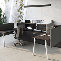 Station de travail moderne pour deux personnes Table de bureau cloison combinaison de bureau élégants bureaux de personnel en mélamine