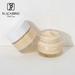 Crema hidratante para ojos de marca privada con oro de 24 quilates y extracto de pepino - Product Image 1