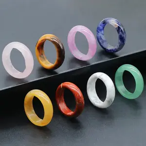 Großhandel natürlich geschnitzten Kristalls chmuck gemischt Quarz Kristall Kreis Ringe Edelsteine zum Verkauf