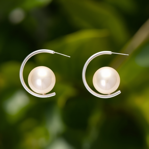 Pendientes de Perlas, Acero Inoxidable 316L, Chapado en Oro PVD, Resistentes y Sostenibles, Aro con Perla Sintética Blanca, Minimalistas, para Uso Diario - Product Image 3
