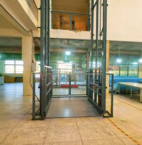 Гидравлический грузовой подъемник с простой установкой, не требующий шахты, вертикальная платформа для перевозки грузов, в продаже - Product Image 2