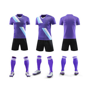 Jersey Sepak Bola Kustom Kaos Olahraga Bernapas Cepat Kering Musim Panas 100% Poliester Pakaian Olahraga Pemasok OEM - Product Image 4
