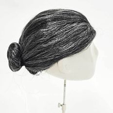 Prodotto per capelli bianchi balinnato per la nonna Chignon - Product Image 1