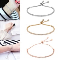 Vente en gros de bracelets légers en cristal de zircon de luxe haut de gamme bijoux frais et élégants pour anniversaires à la mode simples