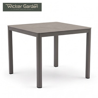 Ensemble de table et chaises de salle à manger d'extérieur moderne en cinq pièces, chaises en corde, tables carrées en pierre, durables et imperméables pour hôtels, vente en gros