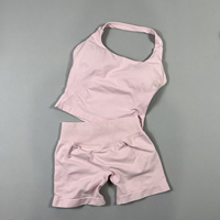 Ensemble de sport 2 pièces pour femme : soutien-gorge de yoga à col halter et short respirant, écologique, nouvelle collection 2026 – Vente en gros