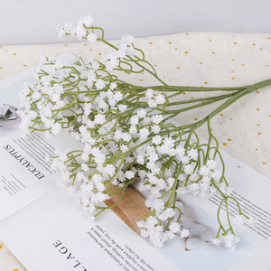 Ramo de Flores Artificiales de Baby's Breath, Color Blanco, Plástico Suave, Decoración para Bodas, 111g - Product Image 1