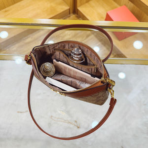 Bolso bandolera vintage francés con estampado para mujer. Material PU Popular. Bolso de Hombro Cuadrado Pequeño con Diseño Único.697 - Product Image 2