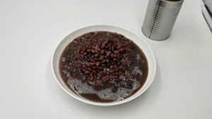 Lata de Frijoles Negros en Tubo a Precio de Fábrica, Legumbres Enlatadas y Saladas en Envase Cilíndrico para Cocinar, Se Acepta OEM - Product Image 6