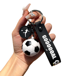 Dihua Custom Sports Football Keychain Gifts PVC Plastic Key Chains for Boys Girls Football Fans Wholesale