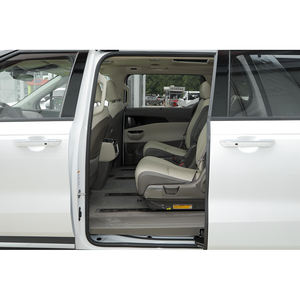 <span class=keywords><strong>Kia</strong></span> <span class=keywords><strong>Carnival</strong></span> 2024, Autos Usados, Interior Premium, Tecnología de Seguridad Avanzada, Techo Solar Doble, Gestión Inteligente del Espacio, Volante a la Izquierda - Product Image 4