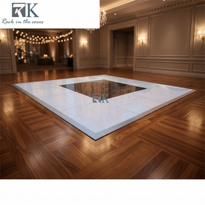 Système de piste de danse interactif pour mariage avec verrouillage par came et revêtement en bois pour événements - Product Image 1