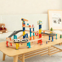 UDEAS Ensemble de petits avions de train en bois multi-scènes pour les tout-petits et les enfants de 4 à 7 ans