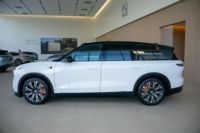 NIO ES8 LHD SUV 2023 Bekas, Transmisi Otomatis, Sunroof Panoramic, Jok Kulit, 6 Airbag, TPMS, Kamera Belakang