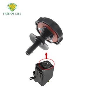 Bouchon de réservoir de liquide de direction assistée Tree Of Life 15907878 82605 pour Buick LaCrosse Corolla Cadillac - Product Image 1