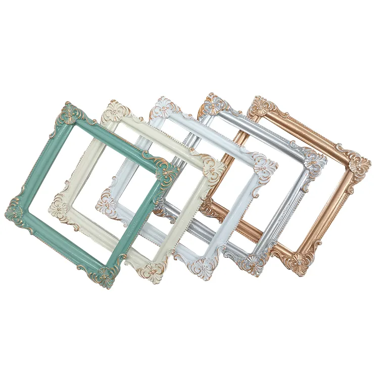 Mini small photo frame shooting props retro ins European-style relief nail art earrings display frame pose ornaments