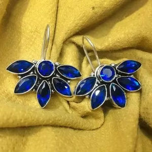 Nouvelle arrivée belle pierre oxydée Flore boucles d'oreilles mode boucles d'oreilles fête de mariage fiançailles au prix de gros - Product Image 1