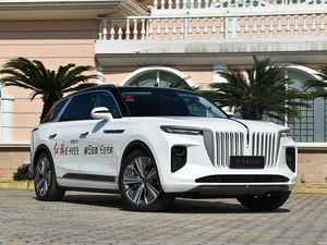 Auto Elettrica Cinese Hongqi E-hs9 Classe S a 7 Posti con Lunga Autonomia e Ricarica Rapida - Product Image 4