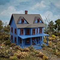 JZN5883 Maquette de maison hantée préfabriquée et peinte à l'échelle N 1:160