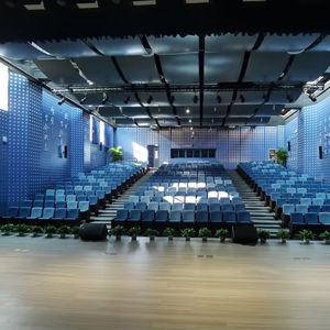 Silla Plegable de Madera HONGJI HJ8005A para Auditorio, <span class=keywords><strong>Teatro</strong></span>, Aula, con Reposabrazos de Madera - Muebles Comerciales - Product Image 1