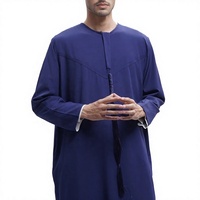 Thobe Homme Habib Émirati Omanais à Pompons – Vente en Gros – Robe Islamique Arabe de Dubaï – Vêtements Islamiques Modestes pour Hommes