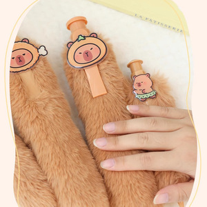 Penna Peluche Gigante con Adesivo Acrilico, Penna a Sfera Oversize Antistress, Regalo Creativo e Originale - Product Image 4