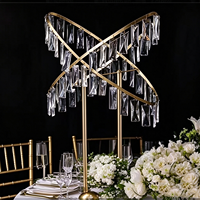 Support à fleurs en métal doré haut de gamme FS012, en acrylique, pour mariage, centre de table luxueux pour réceptions et décorations de fête.