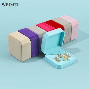 กล่องเครื่องประดับกำมะหยี่ WEIMEI รับทำโลโก้ตามสั่ง ออกแบบได้ตามต้องการ บริการ OEM สำหรับขายส่ง บรรจุภัณฑ์ของขวัญสำหรับแหวน สร้อยคอ กำไลข้อมือ - Product Image 1