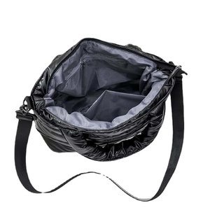 <b>White</b> Quilted Tote <b>Bag</b> Large Size Waterproof Polyester Material Women's Shoulder <b>Bag</b> Daily Use Travel All Seasons - Product Image 5
