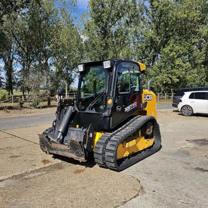 Chargeuse compacte sur chenilles JCB 320T de 85 CV avec chenilles en caoutchouc, design compact - Product Image 1