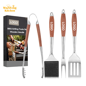 Set di Utensili per Barbecue in Legno di Rosa, Accessori Robusti per Grigliare: Spatola, Forchetta, Pennello e Pinze, Set Essenziale per Barbecue all'Aperto - Product Image 1