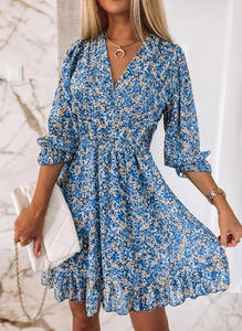 Abito Estivo Elegante da Donna con Gonna Corta, Polsini a Volant, Scollo a V e Orlo a Trapezio Floreale - Product Image 5
