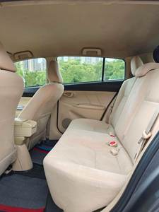 Toyota Yaris L 2014 Usado, Motor 1.5L Manual, Hatchback, Pintura Original, Interior en Buen Estado - Product Image 4
