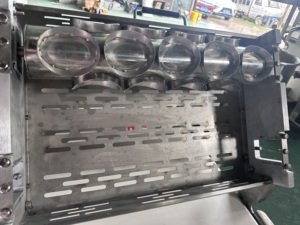 Machine à croissants semi-automatique, laminoir à <span class=keywords><strong>pâte</strong></span> <span class=keywords><strong>feuilletée</strong></span> continu, avec le meilleur <span class=keywords><strong>prix</strong></span> pour les machines à découper la <span class=keywords><strong>pâte</strong></span> - Product Image 3