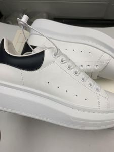 Baskets montantes blanches en cuir de vachette à semelle épaisse, plateforme de 5 cm, style muffin, à lacets, sportives et rétro, pour la marche - Product Image 6