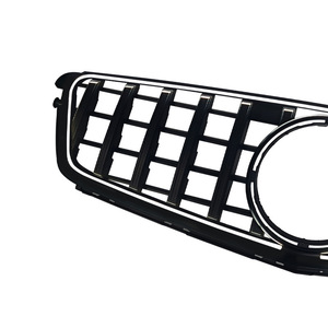 กระจังหน้า Mercedes-Benz C-Class W204 LED ปี 2009-2014 แบบมีไฟ  อะไหล่เปลี่ยน  วัสดุ ABS - Product Image 5