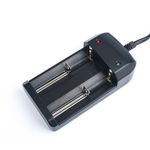 Cargador Universal de Baterías de Iones de Litio de 2 Ranuras para Caza, 4.2V 1A, Sistema de Seguridad con Múltiples Protecciones, Equipo para 16340/14500/18650/26650 - Product Image 5