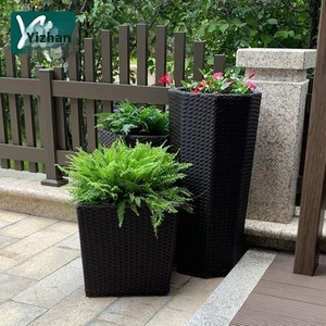 Jardinière de fleurs en rotin PE avec rainure décorative support de boîte de pot commercial meubles de cour de jardin - Product Image 3
