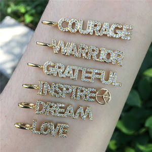 BD-A1690 di lusso cz micro pavimenta letter <span class=keywords><strong>word</strong></span> pendente di fascino 18k oro alfabeto cz di amore di fascino per la collana monili che fanno - Product Image 2