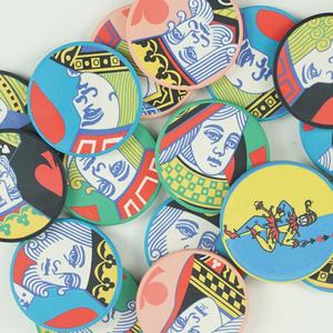 Fichas de póker de cerámica con diseño personalizado de rey y reina, monedas de juego de <span class=keywords><strong>casino</strong></span> sin denominación - Product Image 3