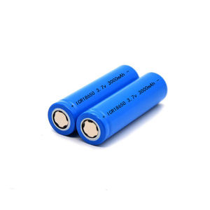 Cellules de batterie semi-solides Li-ion <span class=keywords><strong>18650</strong></span> Nmc ICR18650 3.7V 3000mAh 1500 cycles pour l'alimentation <span class=keywords><strong>mobile</strong></span> - Product Image 1