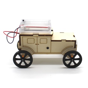 Kit de voiture électronique DIY OKYN-G6698 à détection corporelle pour jouets - Product Image 2