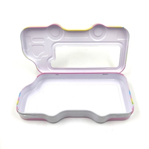 Boîte de papeterie en métal multicouche personnalisable, motif voiture de dessin animé rose, forme irrégulière, avec logo personnalisé, impression personnalisée et OEM/ODM - Product Image 3
