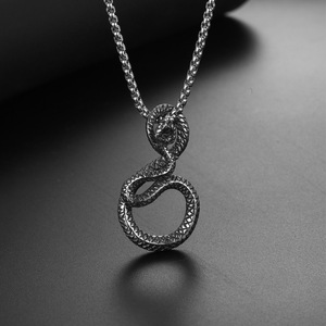 Collar con Colgante de Serpiente, Acero Inoxidable, Diseño del Zodiaco Animal SP911, Joyería de Moda - Product Image 1