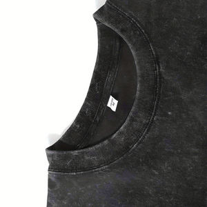 T-shirt à col rond surdimensionné en coton 100% lourd, lavé à l'acide, imprimé graphique vintage, style streetwear Y2K personnalisé, 240 g/m² - Product Image 5