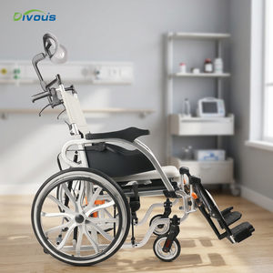 Fauteuil roulant manuel DIVOUS, léger, en alliage d'aluminium, inclinable et pliable, avec frein en U, pour usage domestique et hospitalier. - Product Image 1