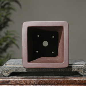 Maceta cuadrada de arcilla morada con diseño de cintura para plantas de escritorio - Product Image 3