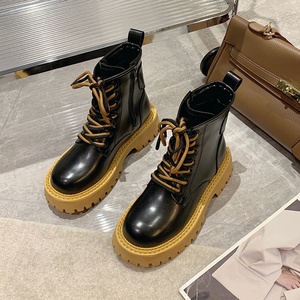 Bottines de <span class=keywords><strong>moto</strong></span> à plateforme épaisse pour femmes, <span class=keywords><strong>bottes</strong></span> d'hiver tendance à talons hauts, <span class=keywords><strong>compensées</strong></span>, imperméables, épaisses, pour les fêtes, usage décontracté - Product Image 3