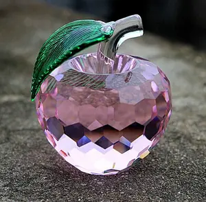 विंटेज गुलाबी क्रिस्टल faceted ग्लास एप्पल Paperweight MH-H0114